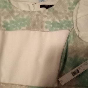 Beautiful Alex Marie dress brand new with tag size 16